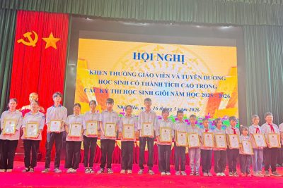 [BẢN TIN HOT] “MƯA THÀNH TÍCH” RỰC RỠ: TRƯỜNG TH & THCS XUÂN KHÊ KIẾN TẠO KỶ LỤC MỚI TRONG NĂM HỌC 2025 – 2026!
