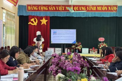 Tập huấn “Phát triển năng lực số cho học sinh tiểu học” cho CB, GV nhà trường